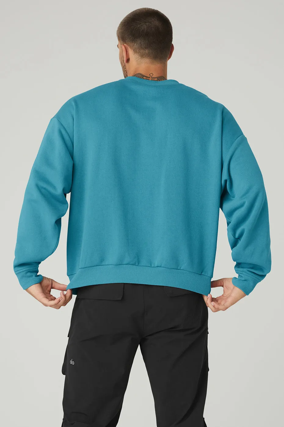 Accolade Crew Neck Pullover - Blue Splash