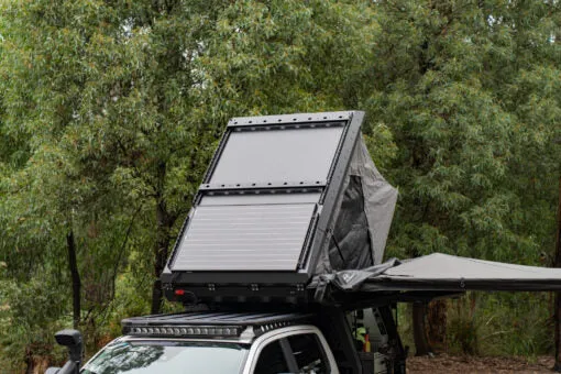 Boss RT1 Rooftop Tent Overland Edition