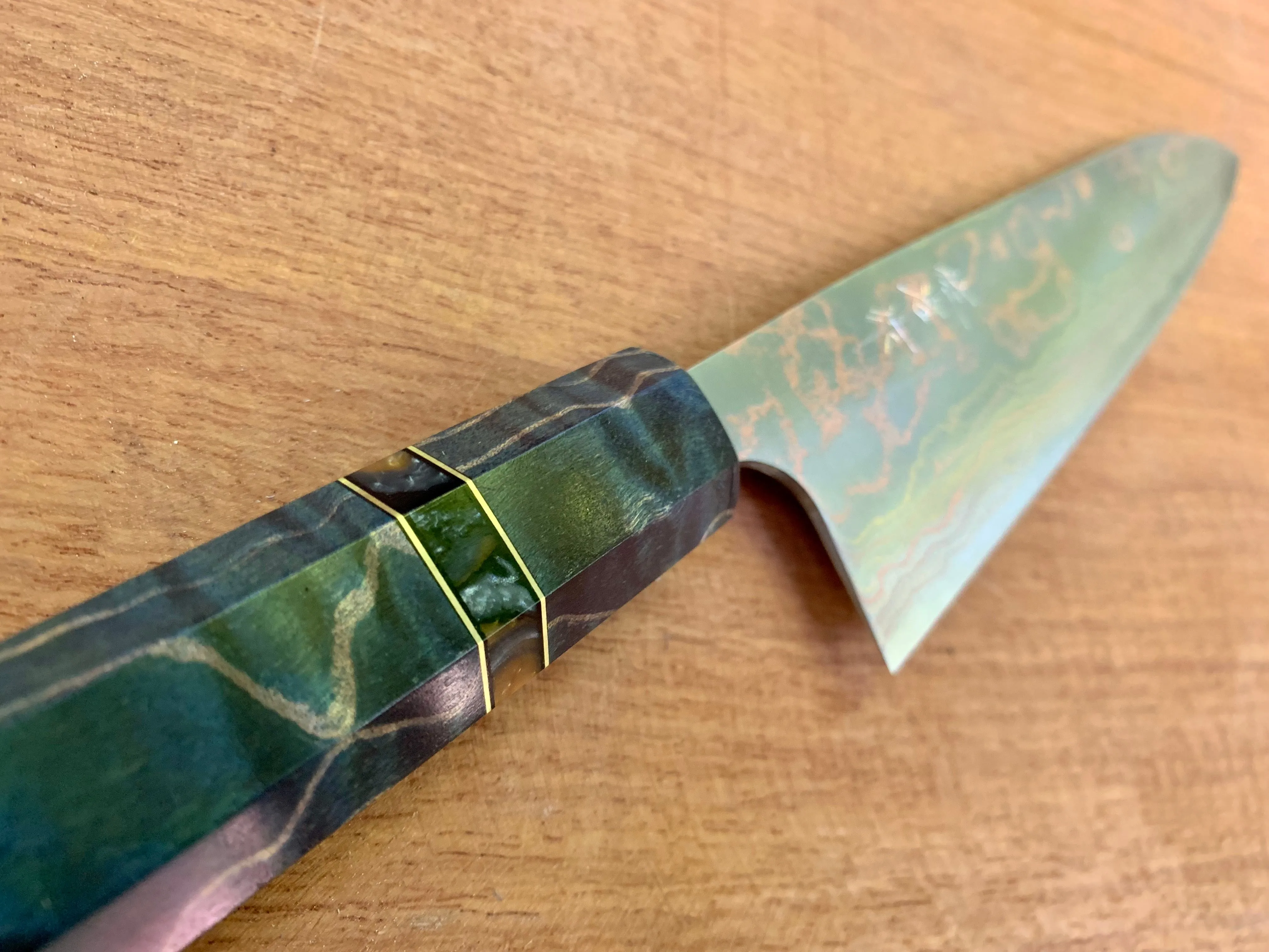 Custom Takeshi Saji Rainbow Ao 2 Damascus 210 Gyuto - Quilted Maple