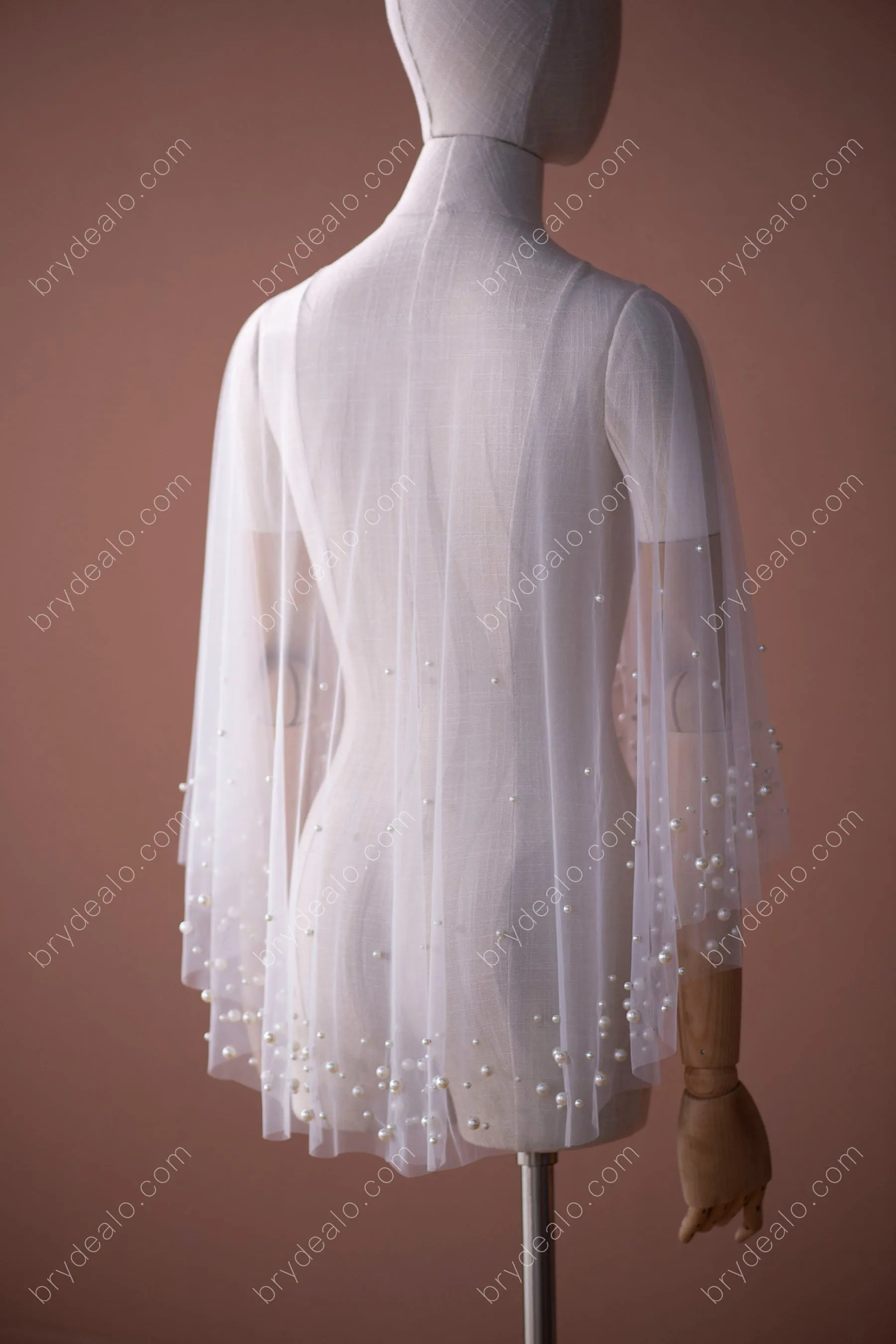 Cute Pearls Elbow Length Sheer Bridal Cape