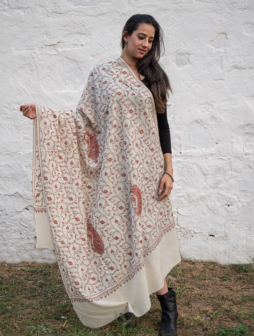 Exclusive, Fine Hand Embroidered Kashmiri Shawl - Cream & Red Paisley