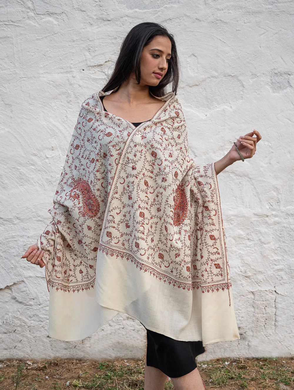 Exclusive, Fine Hand Embroidered Kashmiri Shawl - Cream & Red Paisley