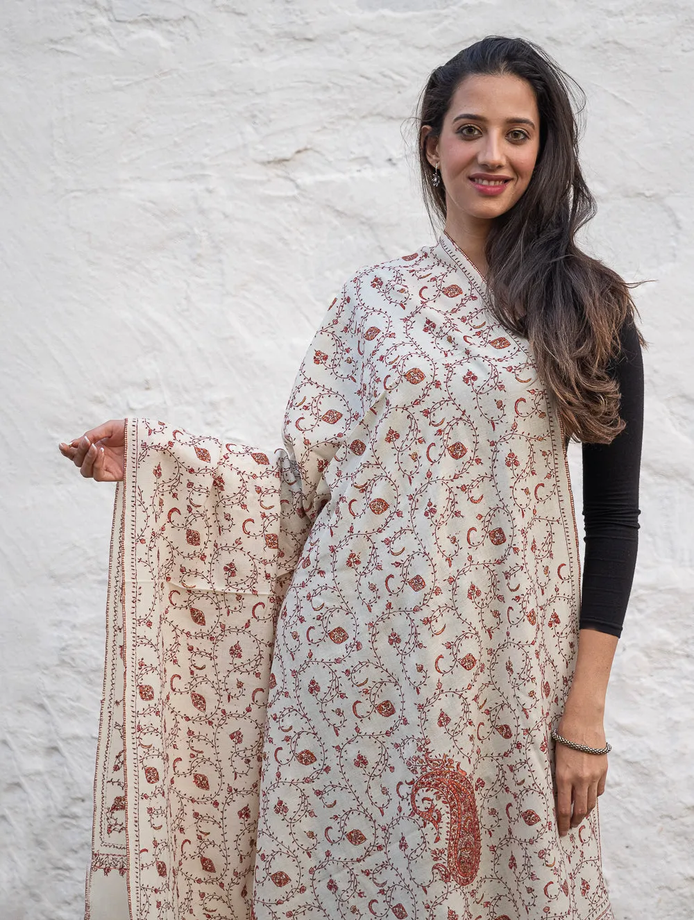 Exclusive, Fine Hand Embroidered Kashmiri Shawl - Cream & Red Paisley