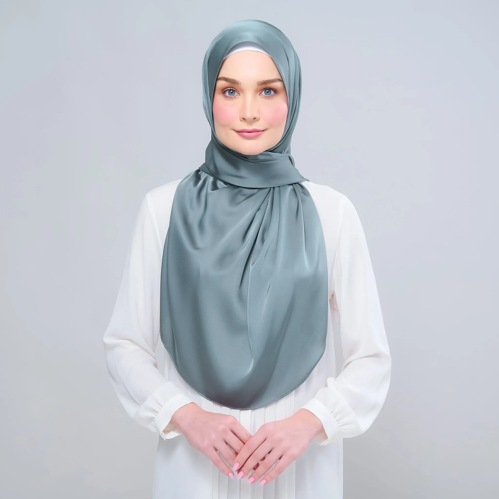 Instant Tag n' Go Shawl  | Satin Silk in Sea Green