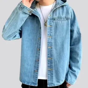 Light-wash men's jeans jacket