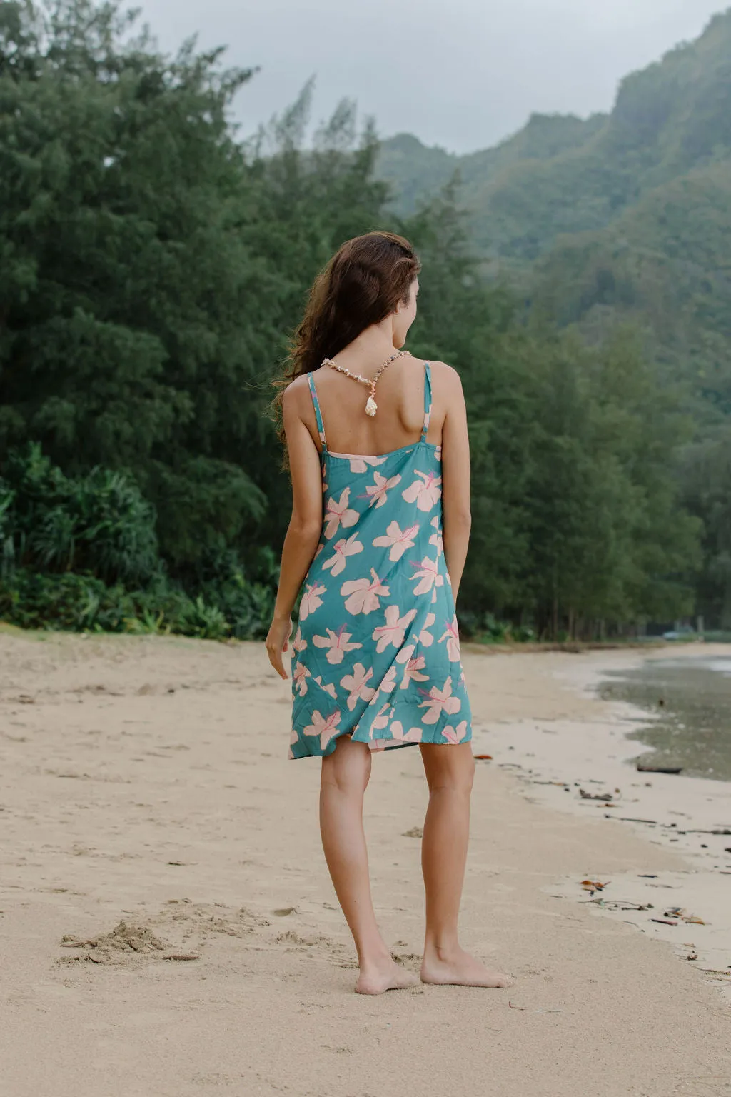 Meeya Dress in Koki'o Blossom (Teal)