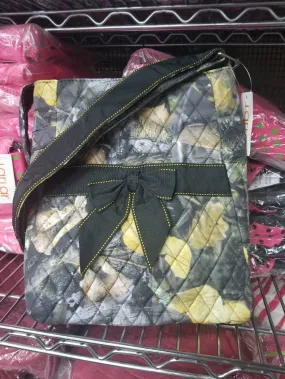 QRC2723 Mountain Camo Quilted Hipster/Messenger