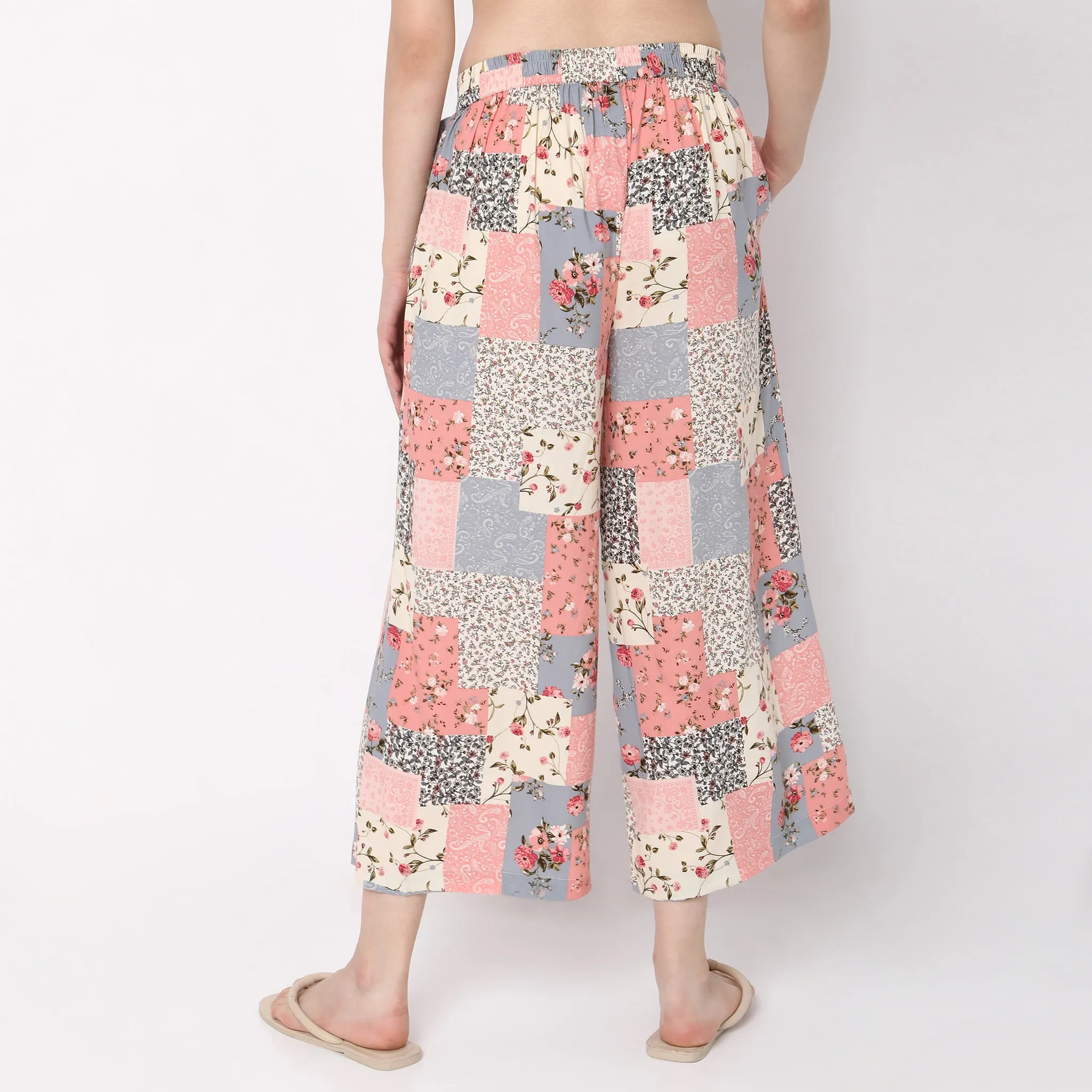 Regular Fit Abstract Mid Rise Lounge Culottes