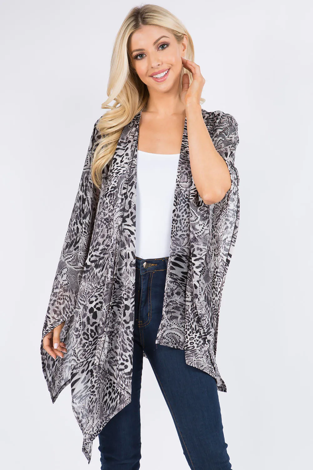 RP-3114 animal print shawl