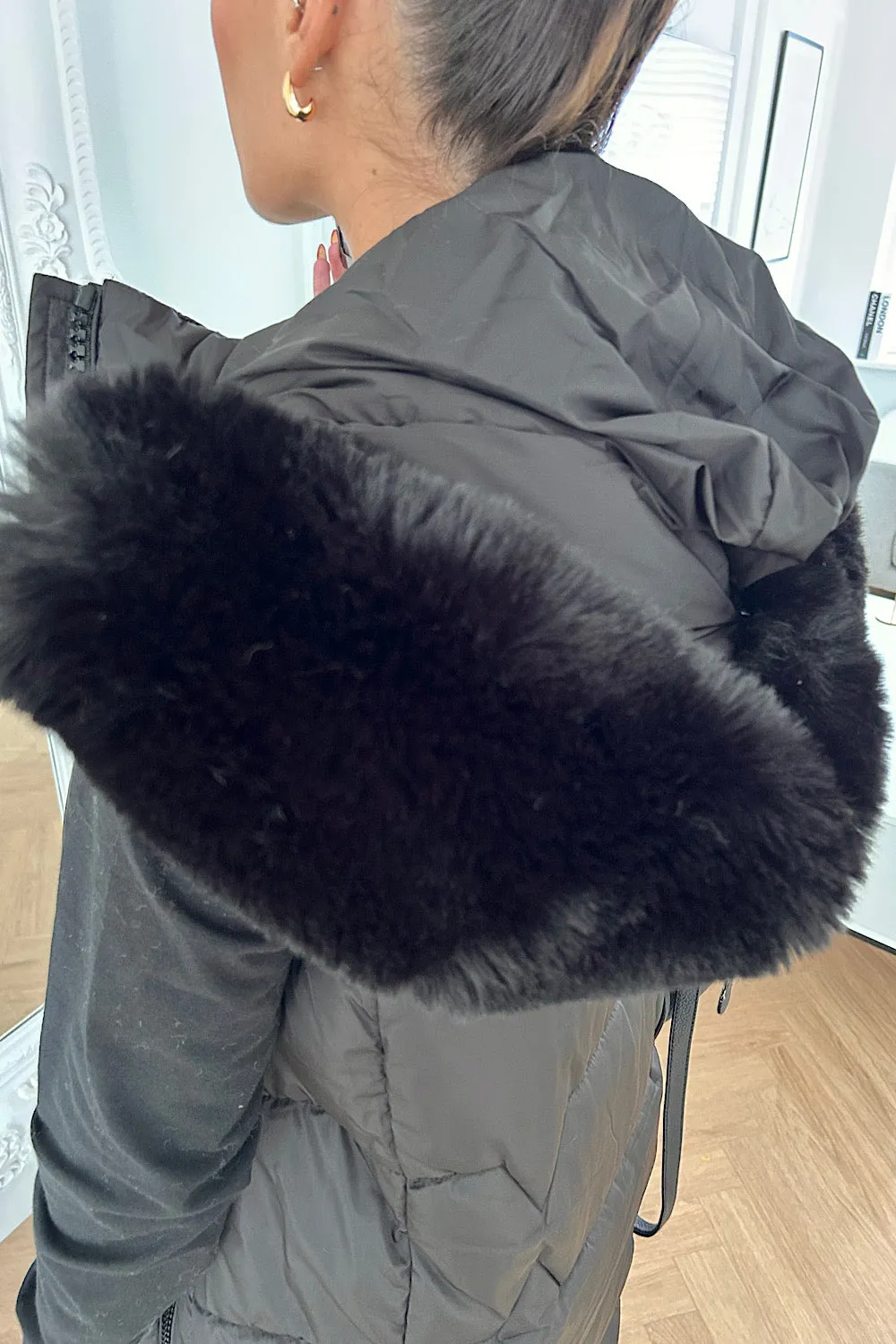 Ruby Black Padded Faux Fur Hooded Gilet