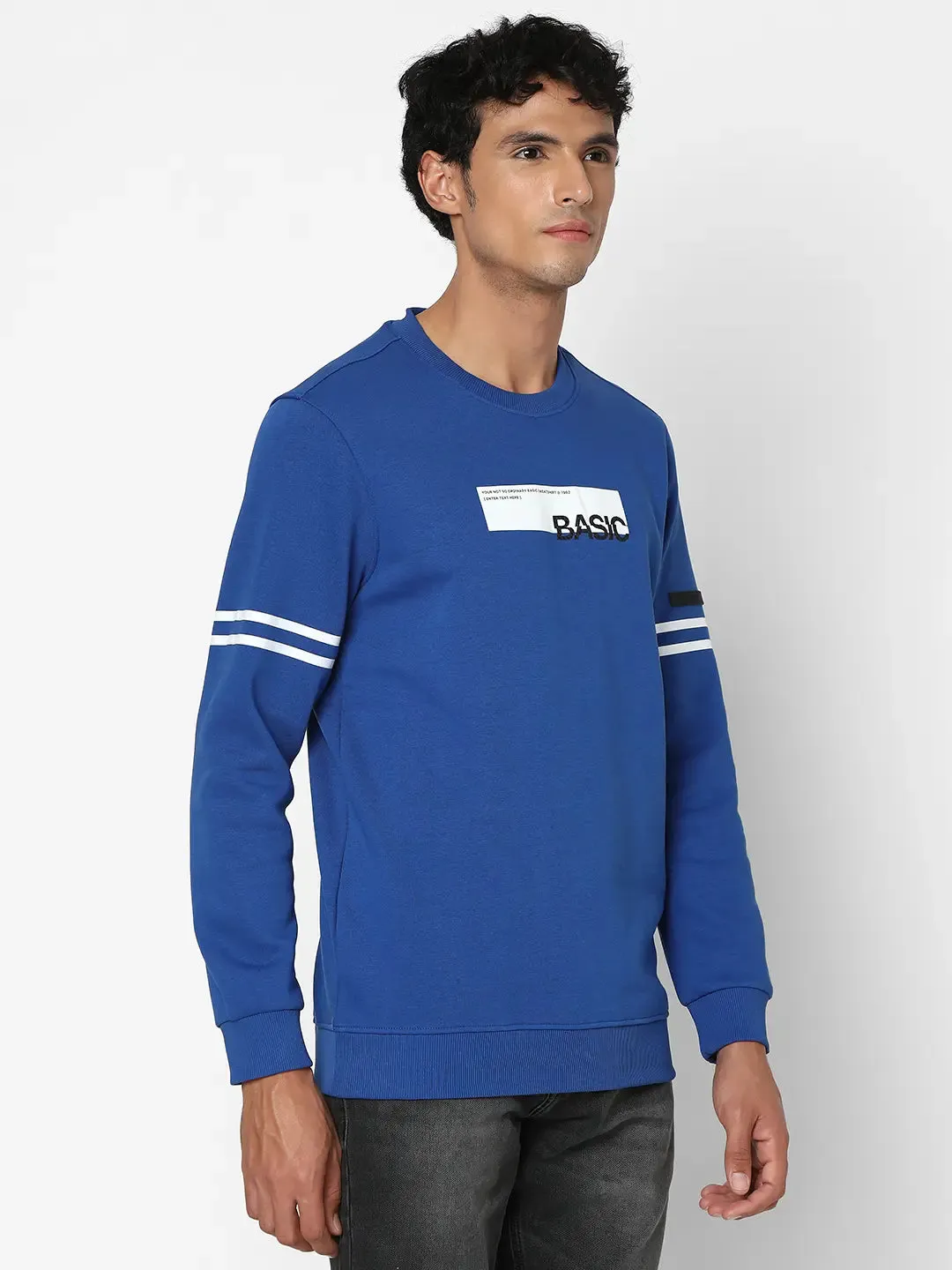 Spykar Men Electric Blue Blended Slim Fit Full Sleeve Round Neck Printed Casual Sweatshirt