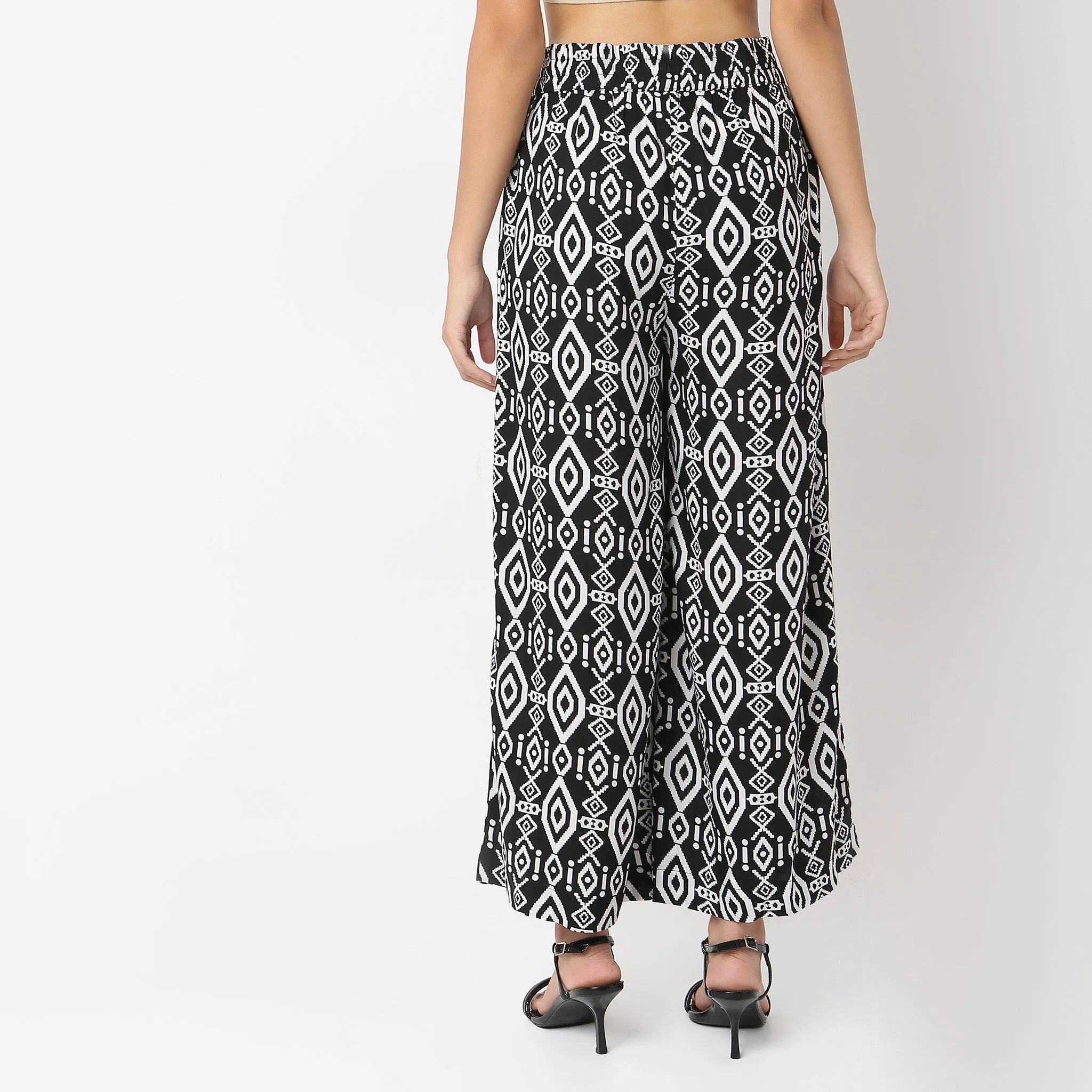 Straight Fit Printed High Rise Culottes