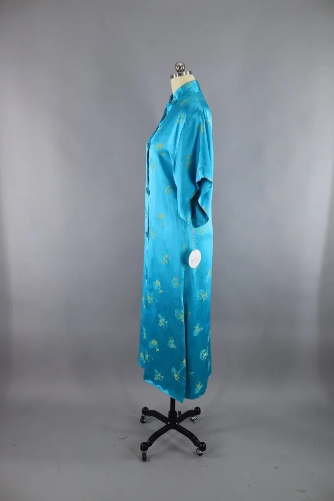 Vintage Asian Embroidered Robe / Aqua Blue & Yellow Satin