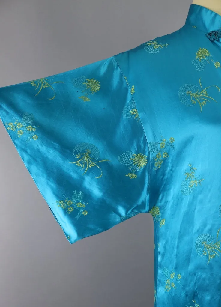 Vintage Asian Embroidered Robe / Aqua Blue & Yellow Satin