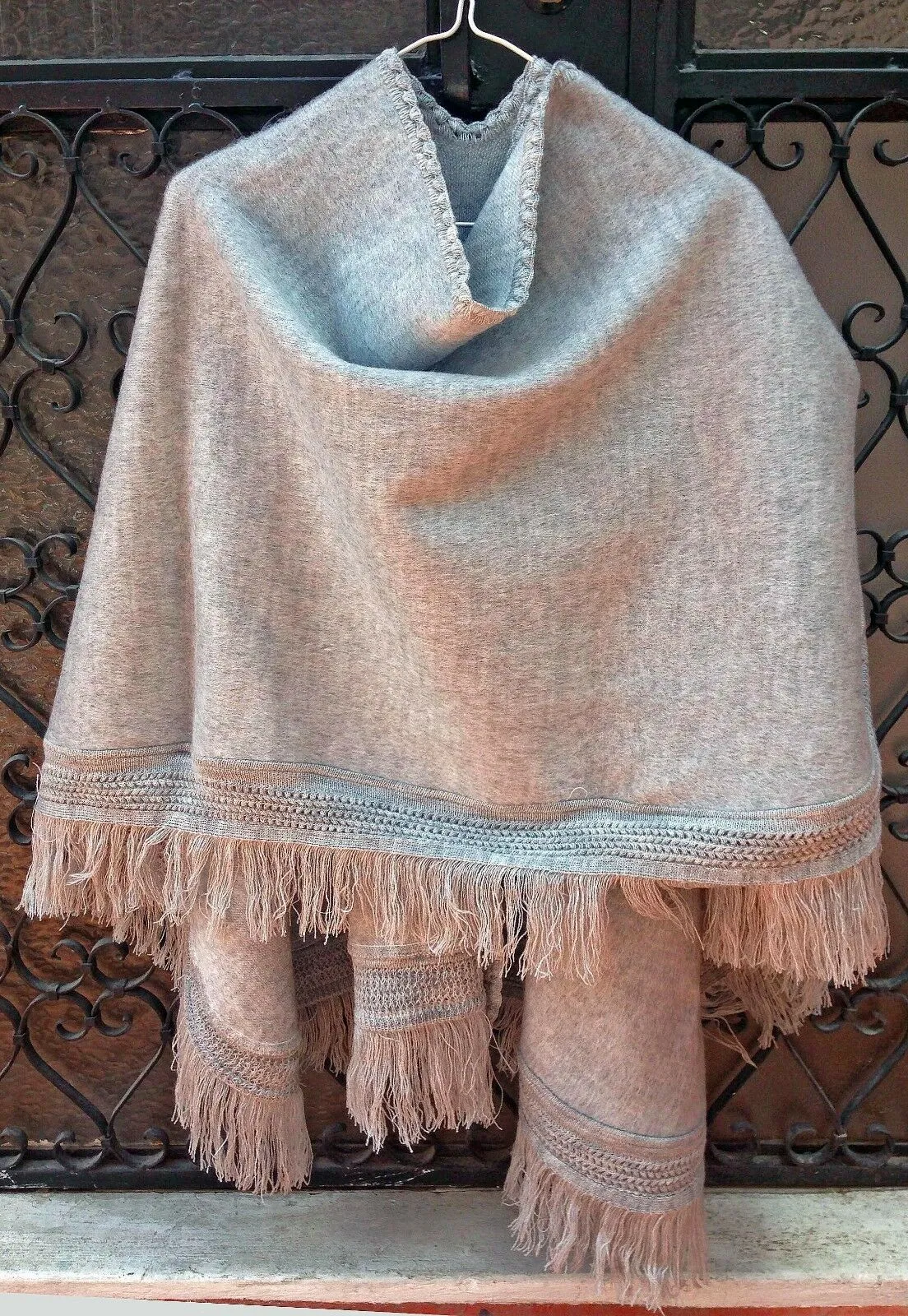 Wholesale Lot Of 10 Baby Alpaca Wool Unisex South American Cape Ponchos - solid pattern