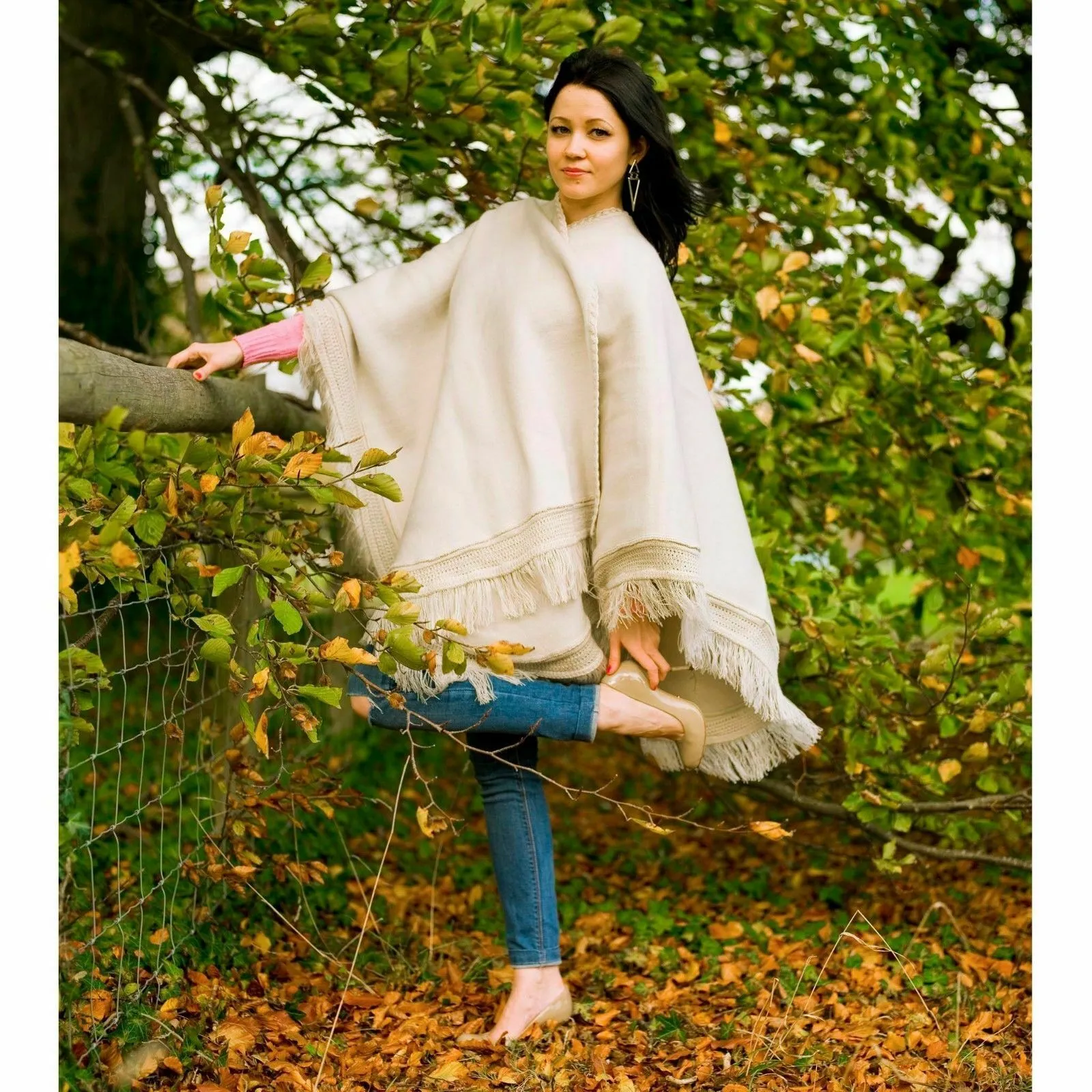 Wholesale Lot Of 10 Baby Alpaca Wool Unisex South American Cape Ponchos - solid pattern